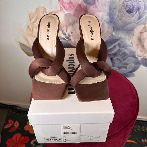 Superdown Women's Brown and Cream Courts - Picture 3 of 8